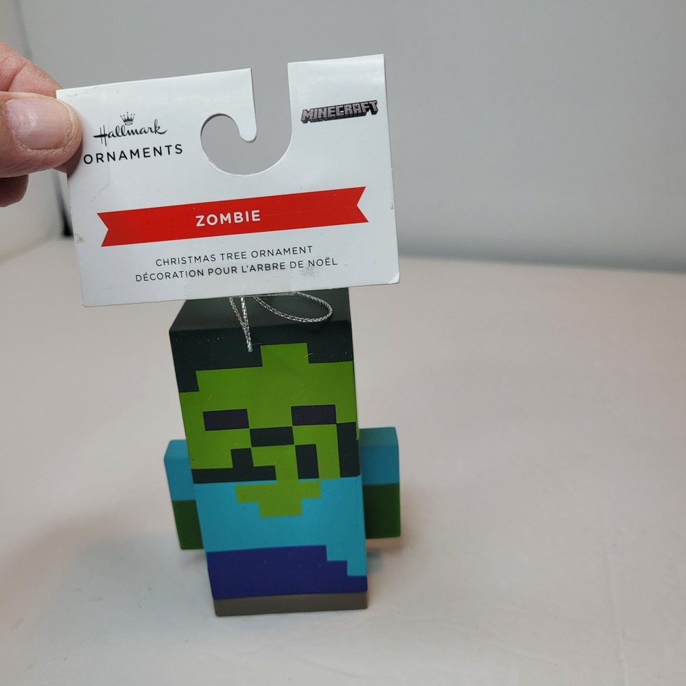 HALLMARK MINECRAFT ZOMBIE SHATTERPROOF CHRISTMAS ORNAMENT